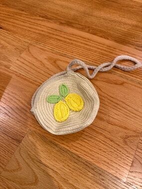 Kids Cream Straw Crossbody Bag with Yellow Lemon Patch